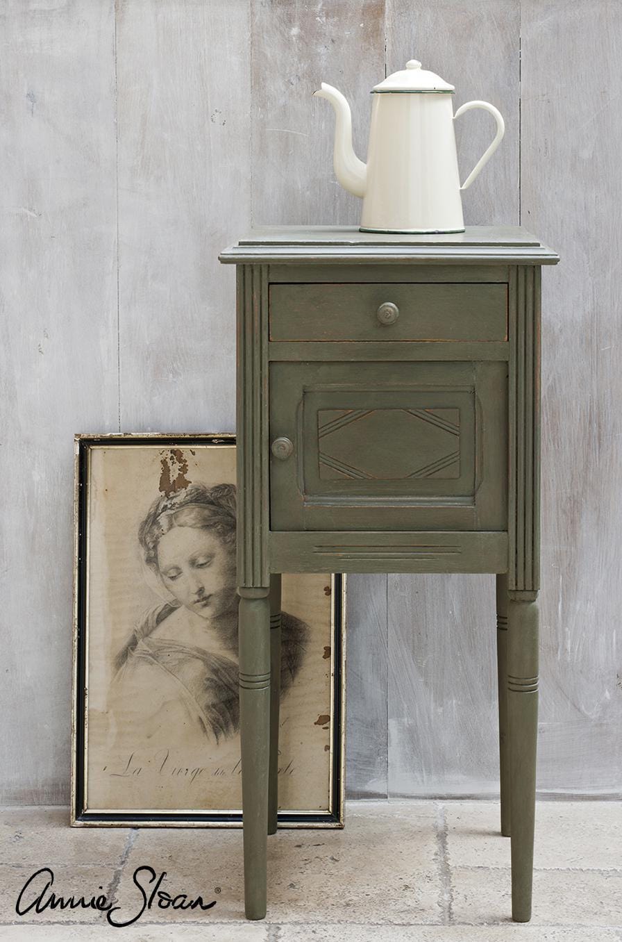 The Owl Box Chalk Paint® by Annie Sloan Olive Chalk